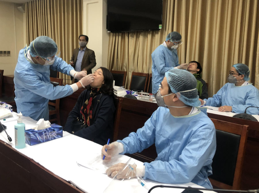 Hà Nội xét nghiệm sàng lọc diện rộng toàn thành phố